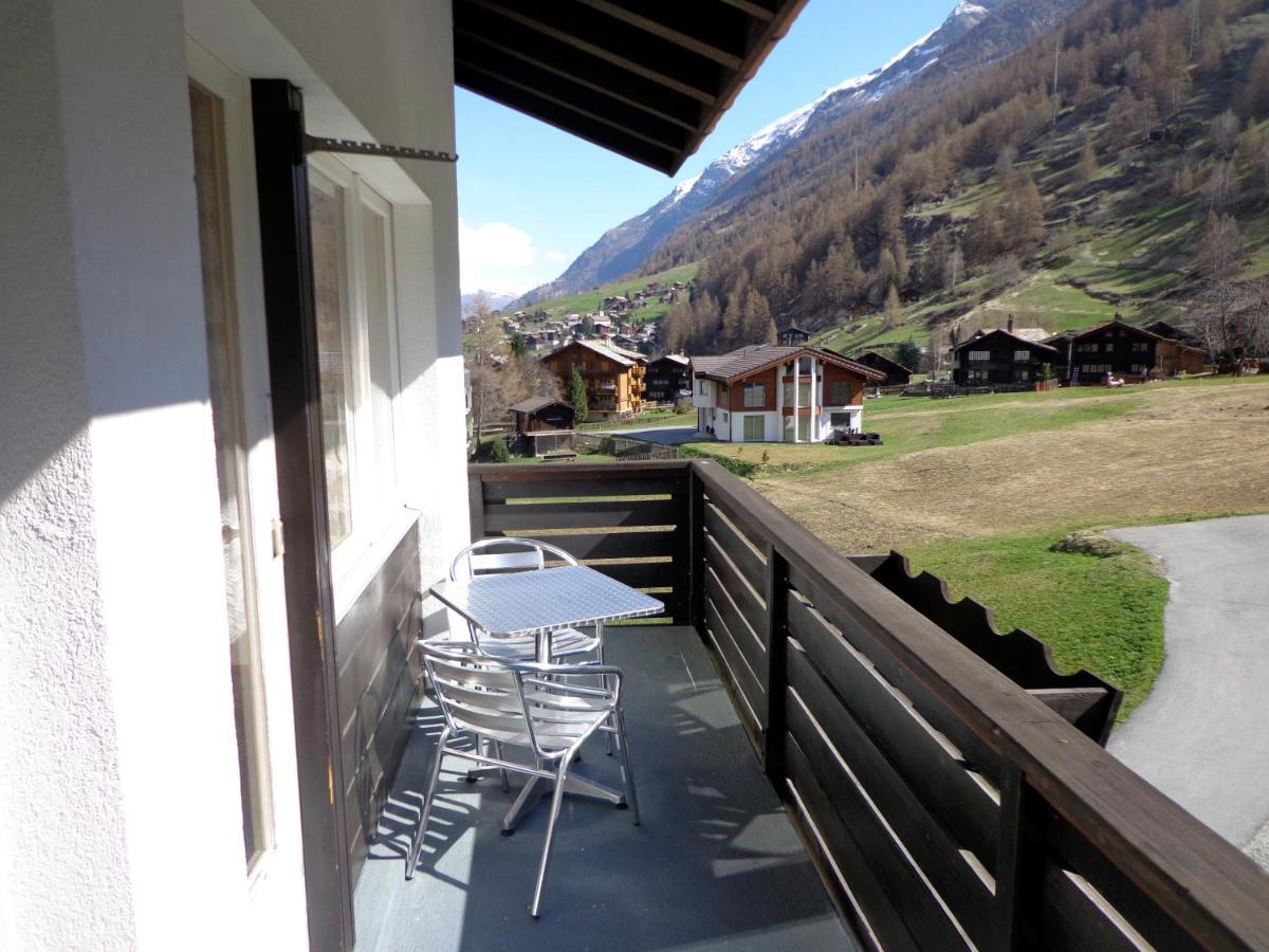 B&B Matterhorn Golf Randa Esterno foto